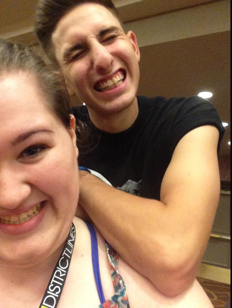 ayeitsrenae's tweet image. I&apos;m Renae, I&apos;m 20, and I&apos;m a Nolan and Jonah girl 😁 #WeChoseSDK