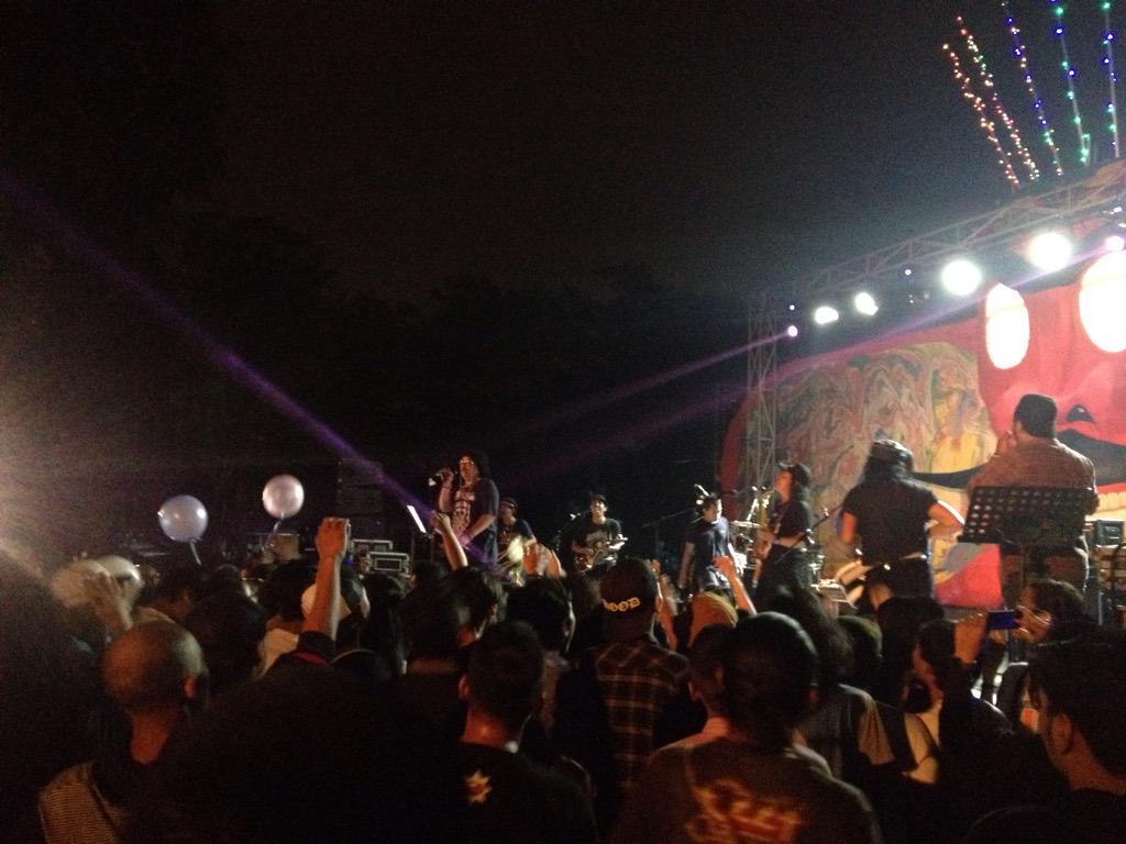 makin digoyang bareng <a href="/OM_PMR/">OM PMR</a> yang menggoyang. Pokonya GOYANG! #tkmdiixii