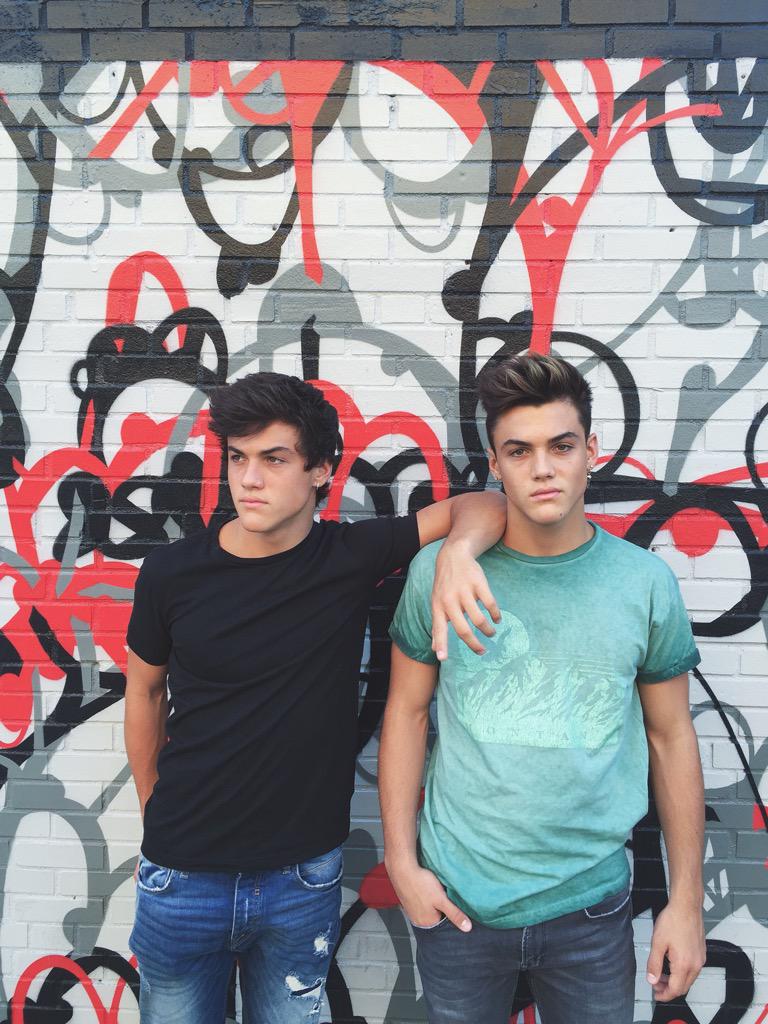 EthanDolan's tweet photo. Grayson and I http://t.co/3niltL8wS5