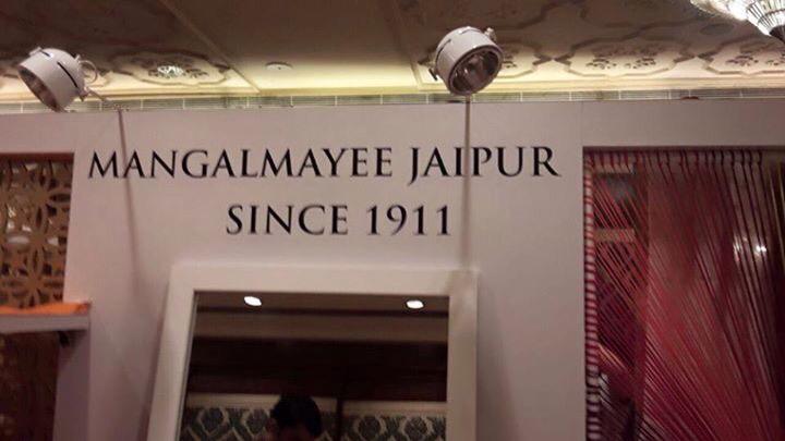 mangalmayee's tweet photo. Vogue wedding show 2015 
We were lucky to get a chance to participate
From 7 to 9 August New Delhi taj palace hotel http://t.co/N9ospkI3sD