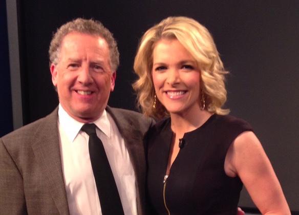 jetwhine's tweet photo. Happy to have met @megynkelly on the MH370 story. Really glad she kicked Trump's butt abt women in the debate Thurs. http://t.co/Y3id4oBLiI