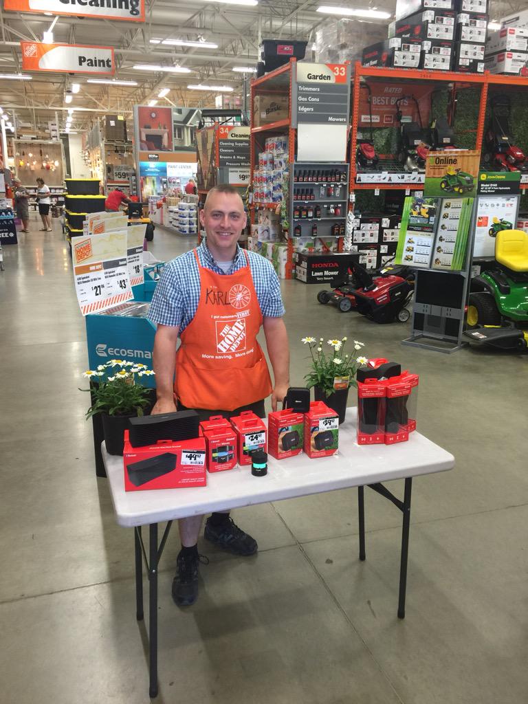 ryanpennell74's tweet photo. Karl trying out our new Bluetooth speakers @Westerville #homedepot @sours25 @RudduckAj @Karl_R_Smith http://t.co/LmEu7FP40N