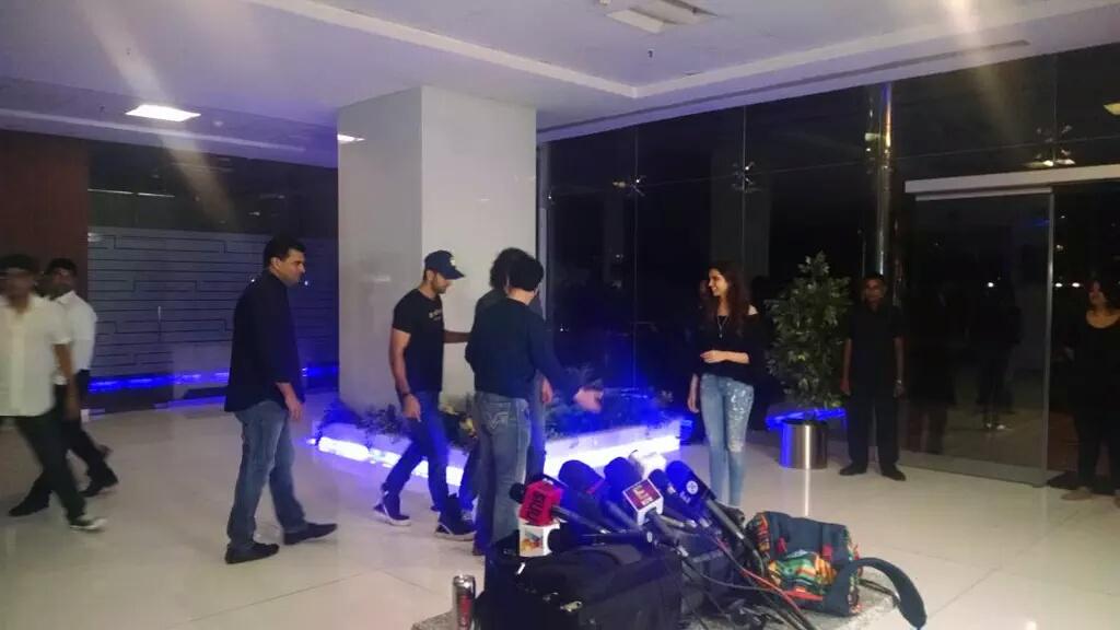 Embedded image permalink