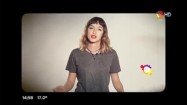 ZZNoficial's tweet photo. [#UnSol2015] @Candevetranok dijo Presente junto a #MimoAndCo que este año cumple medio Siglo de Vida http://t.co/NWX6OKbxLS