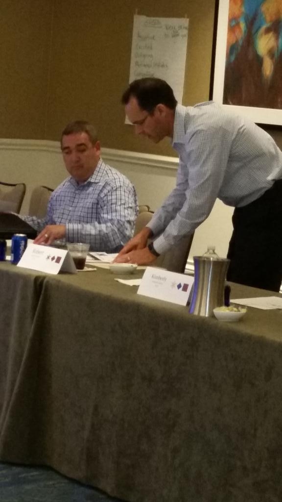 MerytMerrill's tweet photo. Great summit with amazing professionals #enrichsoliant http://t.co/fx2dMVV0F1
