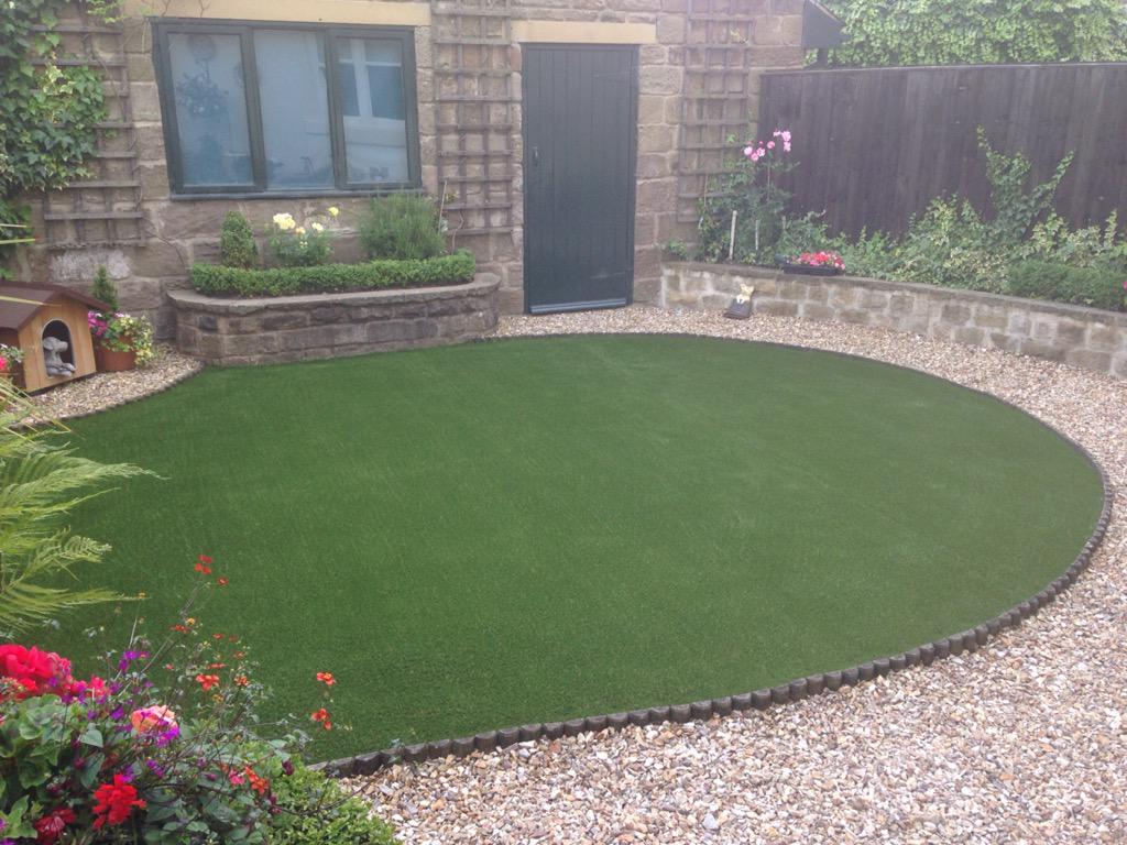 EGMlandscapes's tweet photo. A few @Namgrass lawns installed recently in Harrogate. They really do transform gardens  @namgrass_morgan http://t.co/iIr5TZDQ3G