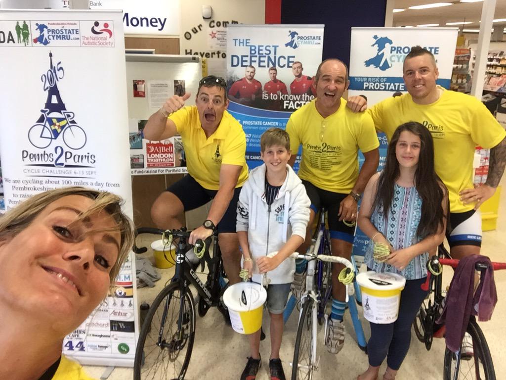 Pembs2paris's tweet photo. Another great day at @Tesco #Haverfordwest fundraising - thanks to everyone that donated http://t.co/j5fKeHg3Ym