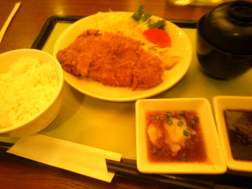 ssionconfe's tweet photo. カツで勝つ！ http://t.co/EFtQT105Hi