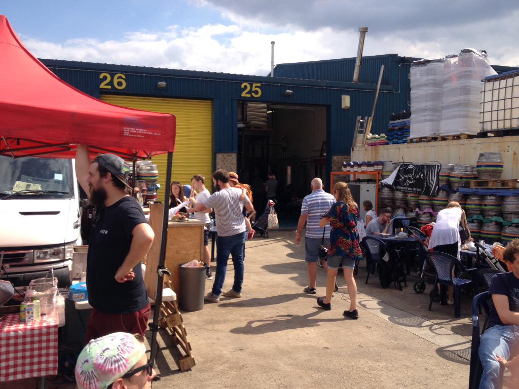 microbreweries's tweet image. Great turn out for the opening of the new @SignatureBrew brewery at the #Leyton Business Centre #london #craftbeer