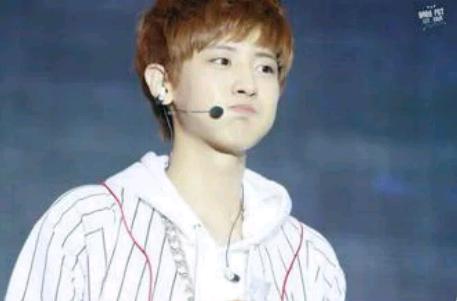 namxclusive's tweet photo. @soojce @EXOOFC bbuing bbuing, here's my aegyo for you #EXODUSRPTL http://t.co/F7hgCtJCUJ