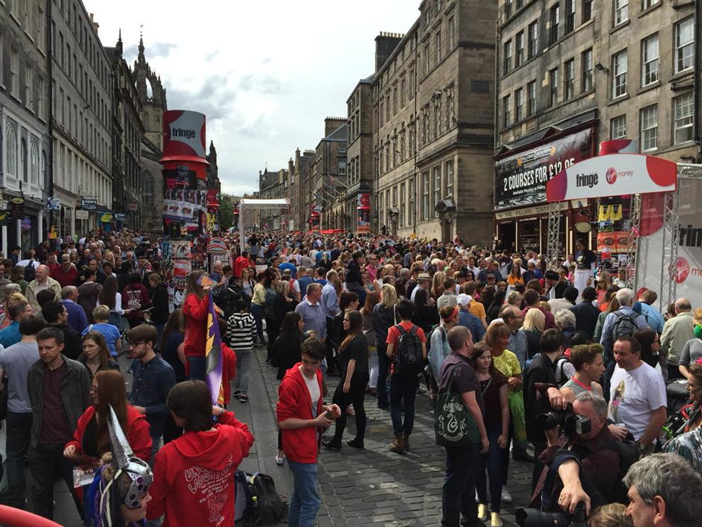 KSGDrama's tweet photo. On the royal mile flyering again http://t.co/fRteiWdpB3