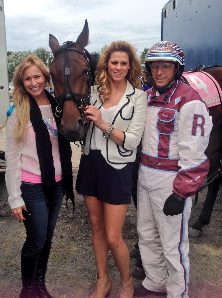 HeatherBVitale's tweet photo. With Alexis Laidler, leading trainer in Scotland, England &amp; Wales, &amp; her driving hubby Rocky! @DelaneyVinc @PRaceway http://t.co/z91dtW0qn3