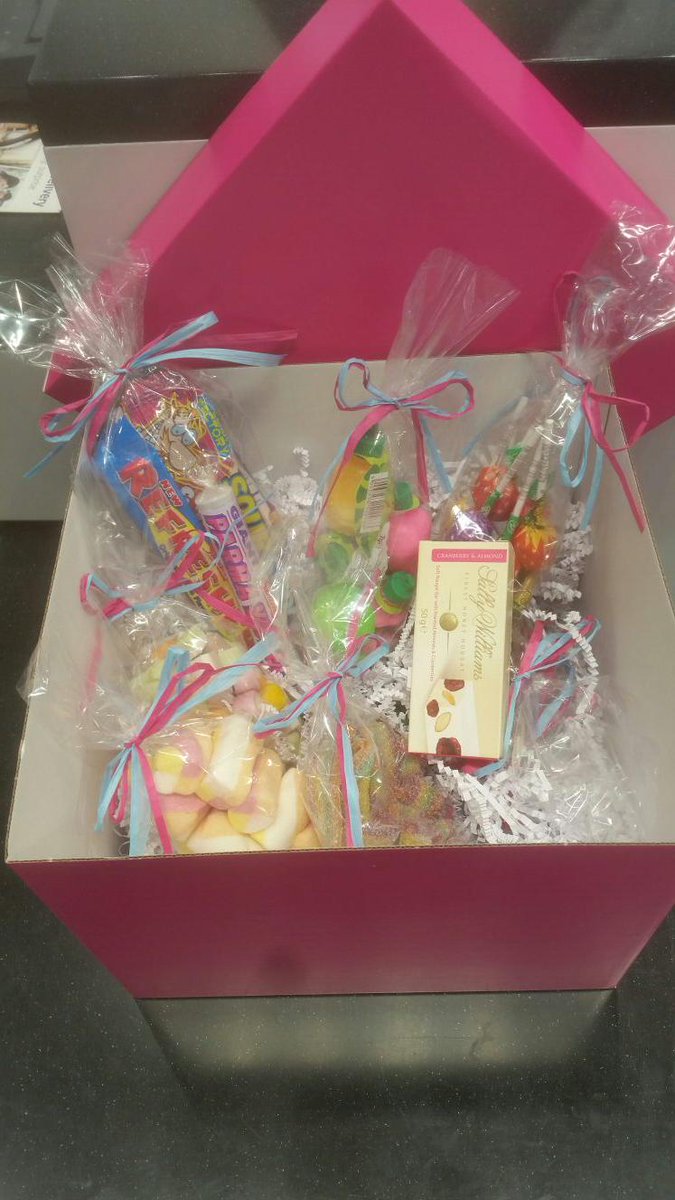 MissJoshiT5's tweet photo. Sugar rush @T5 :) Thank you!!! @RichardPeckUK @SGHJDunaway  @Vvero04 http://t.co/vu5WPNDIAP