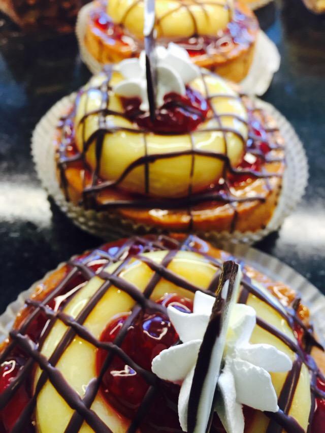 CroGourmet's tweet photo. Come try our new Black Forest #Cheesecake http://t.co/3L21t7VuCe
