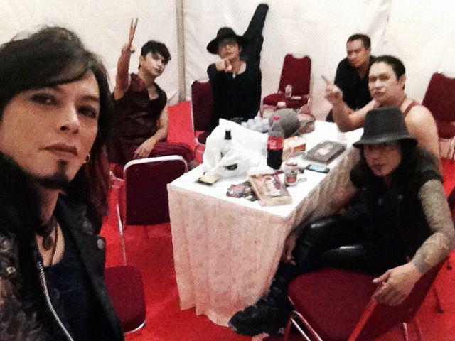 Dikirimi ini sama om <a href="/ovyRIF/">ovyRIF</a> utk rakjat Medan