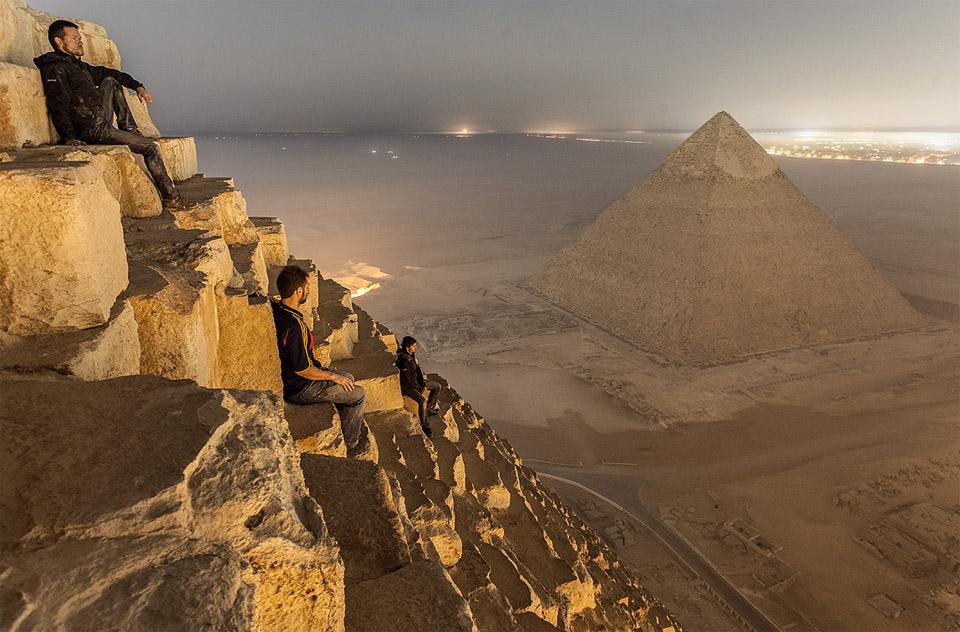 pix_earth's tweet image. Sitting on the pyramid in Egypt