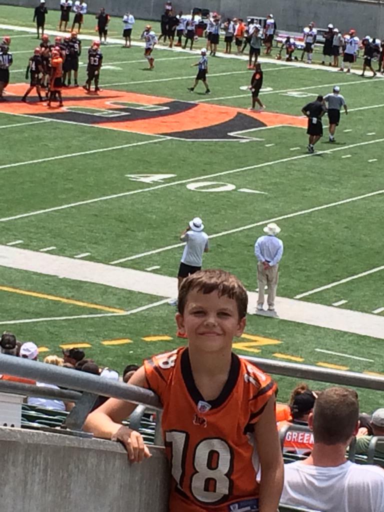 LightleLevi's tweet photo. Who dey! @Bengals #LetsRoar http://t.co/XUePl1PKFG