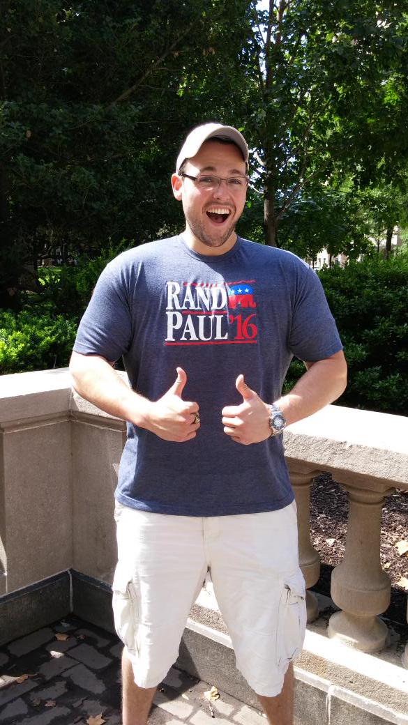 BNicholsLiberty's tweet photo. Proud to rep @RandPaul at the Rittenhouse Farmer's Market in downtown Philly! #StandWithRand #RandPaul2016 http://t.co/fz74qTpqgX