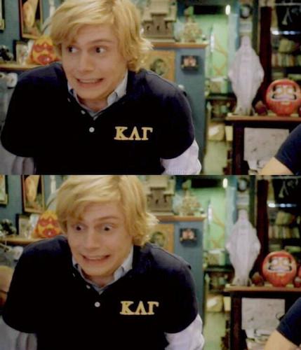 Kyle Spencer (@reviveddanger) on Twitter photo 