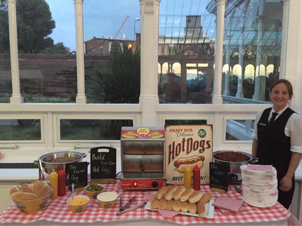 relishbistro's tweet photo. Hire our hot dog table..... #chillidogs #cheesydogs #nachodog #hotdogtable http://t.co/GnqhutZq6N
