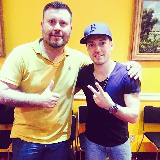 No podía faltar ayer la foto con nuestro amigo <a href="/PeeWeeMusic/">PeeWee</a> artista invitado #50Aniversario <a href="/Originallimon/">LaOriginalBandaLimon</a> #Zocalo