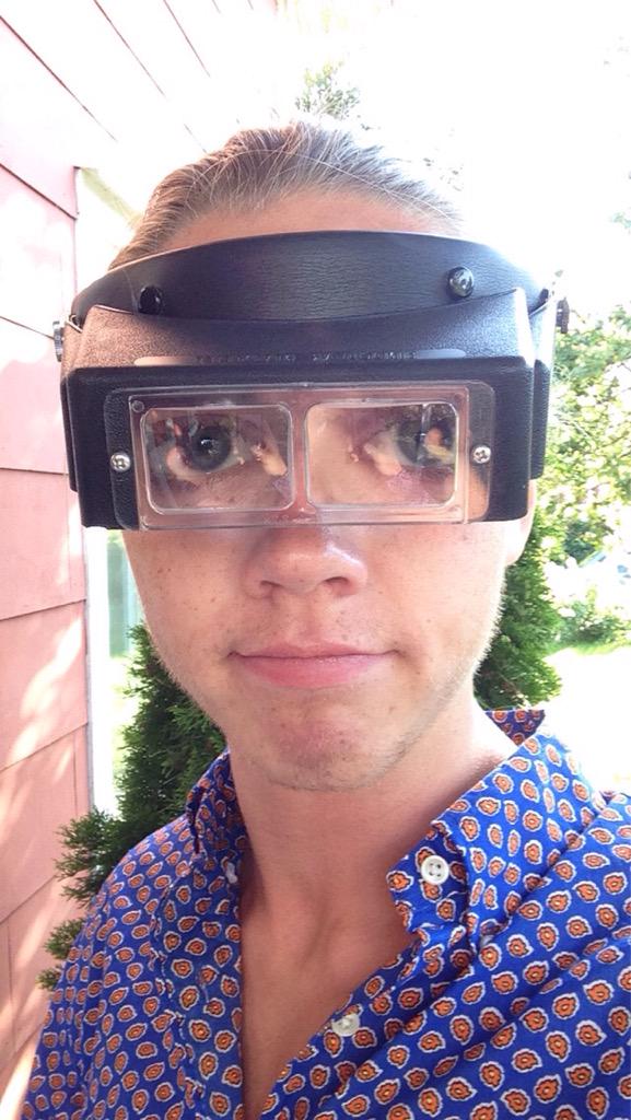 CedergrenCarl's tweet photo. I got my eyes on you. http://t.co/2Yu13wpcZb