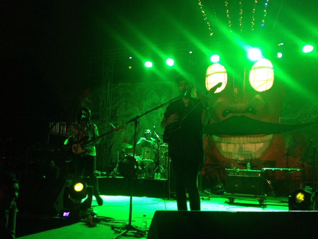 The awesome @ELEPHANT_KIND is still on stage with their great 'Oh Well' #tkmdiixii