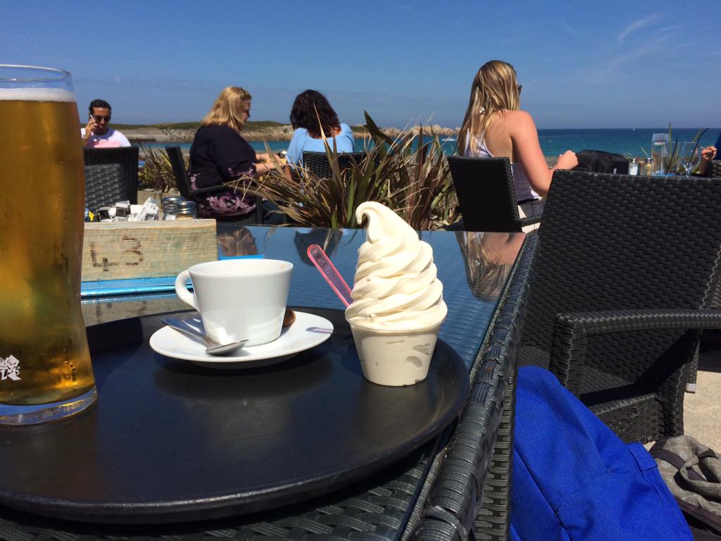 Lovely afternoon in the sun but warning ensure you are hungry when you order a small ice cream <a href="/BeachHouseGsy/">Beach House</a> :)