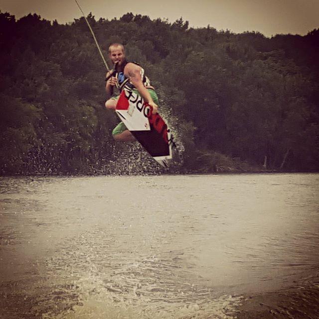 actiontravel_'s tweet photo. Tim doin' his thang #mastercraft2015 #wakeboarding #method #ridelikeaboss #riverriding by⦠http://t.co/OVvEPTp2dc http://t.co/uORt8GJxeD