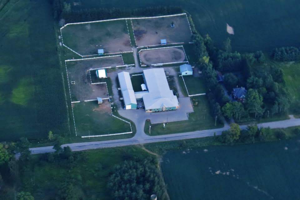 SARITherapeutic's tweet photo. @CountyMiddlesex @MiddlesexCentre #sunsetflight #tinyponies #welovemiddlesex #therapeuticriding http://t.co/ykqP5Jo9xX