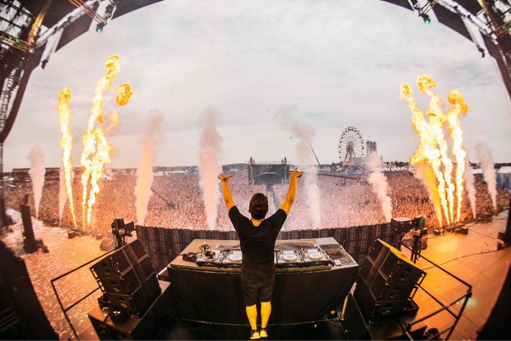 MartinGarrix's tweet image. Helsinki that was INSANE