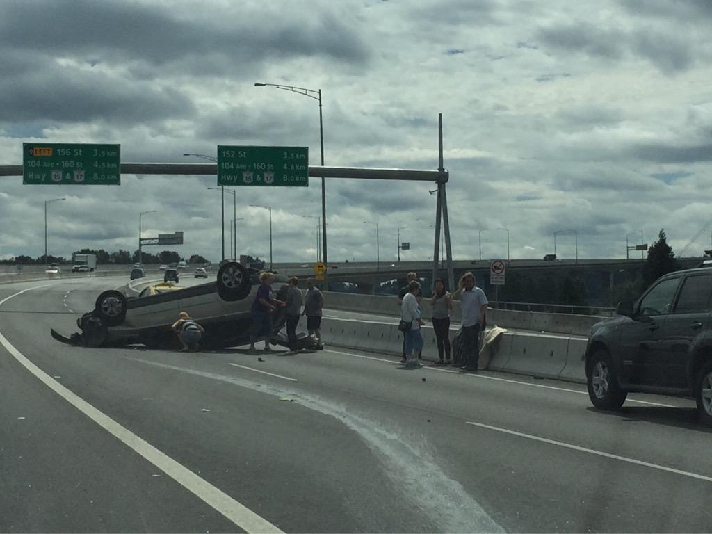 chiquiittaa's tweet photo. @NEWS1130Traffic terrible car accident hwy 1 going east after alex fraser http://t.co/InI1PFP3QE