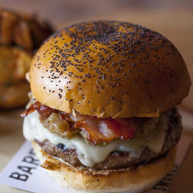 Well burger. самый вкусный бургер. бургер крупа. Well burger. Well burger.