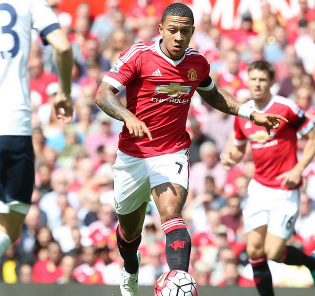 GoalKenya's tweet photo. Premier League debutants ratings: How did the new boys fare on the first day of term? http://t.co/C6Fjkhkh72 http://t.co/j9EXTVVNRS