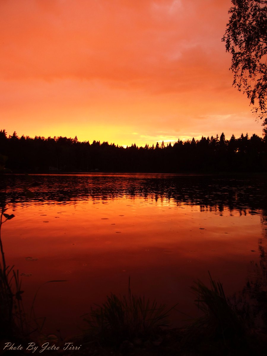 Amber scenery

#landscapephotography #naturephotography #sunset #Tirri #Jetro