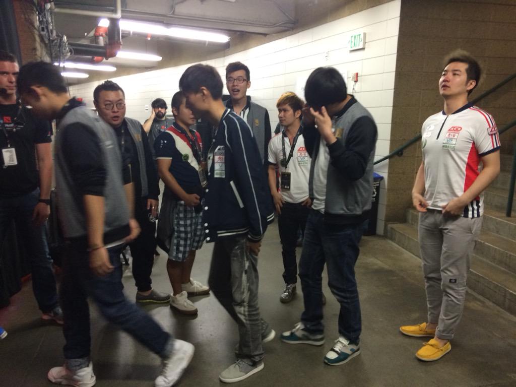 DOTA 2 tweet media
