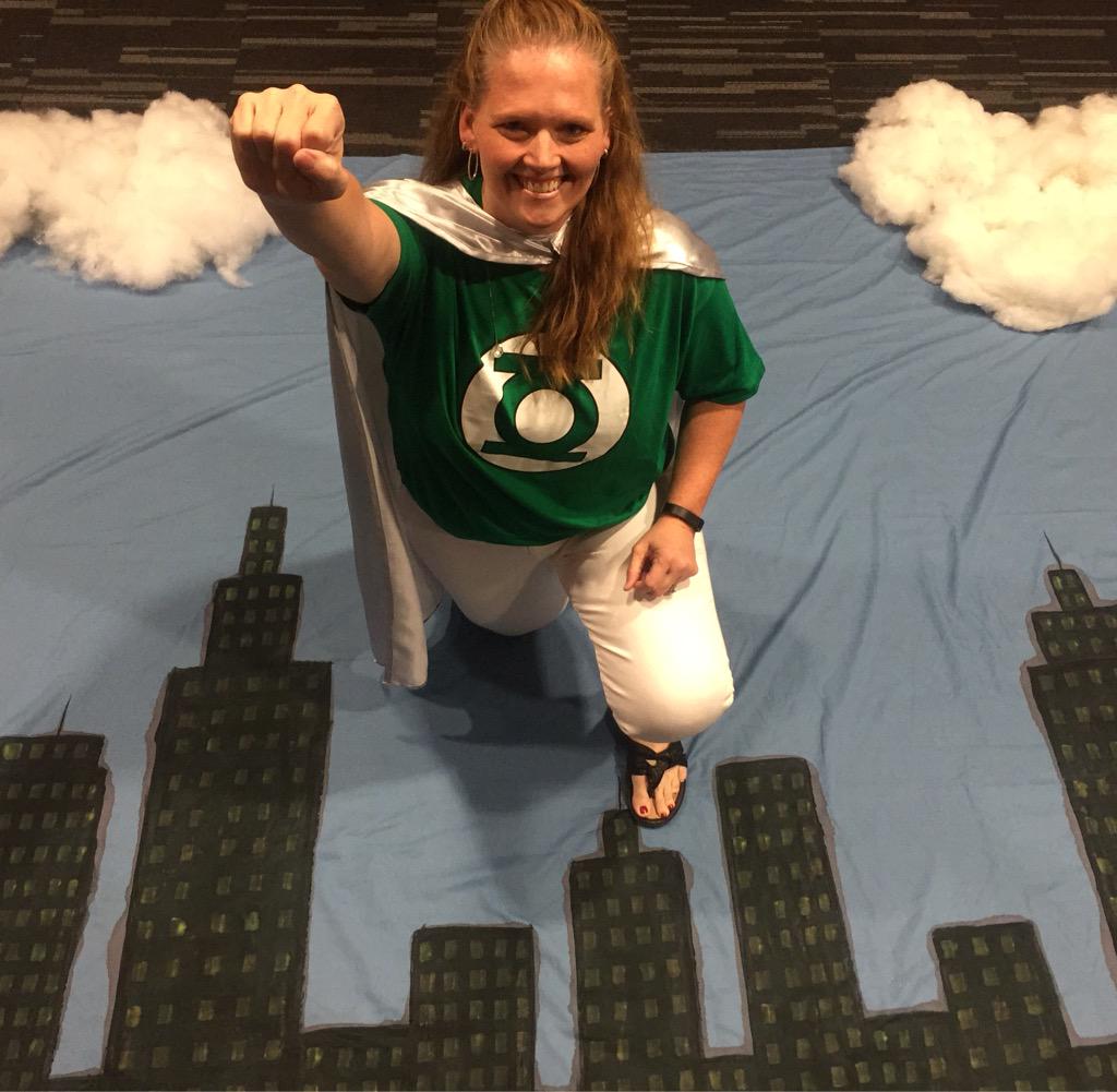 shellecaldwell's tweet image. Shining light on your SharePoint implmentation #SPSCBUS @BuckeyeSPUG @sldeere