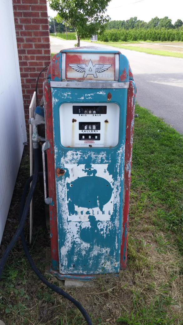 kporz78's tweet photo. @BillyForney3 @Quarktrack @atxwxgirl @KristyLBelaney @jenniflower222 @KayBeWx @krazy8ny For you Jen .... #RustyStuff http://t.co/NW4YDWrMUw