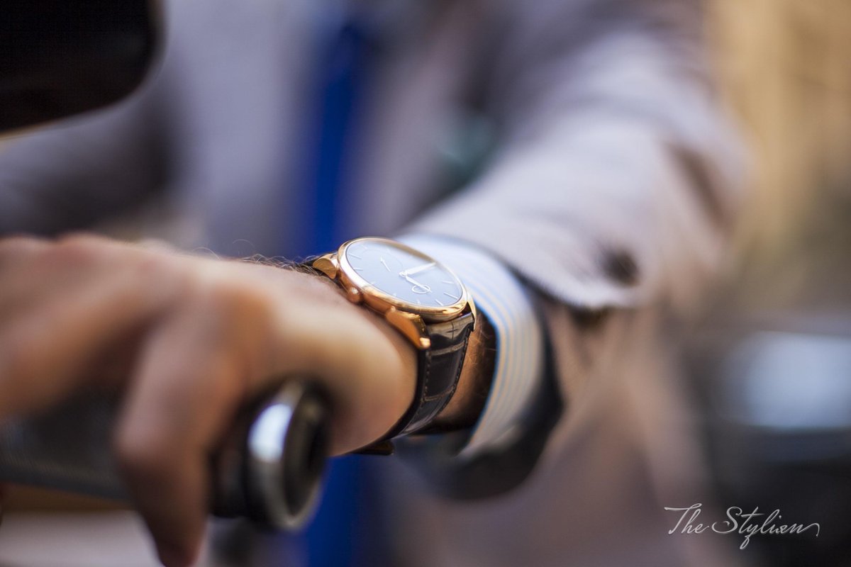 TheStylian's tweet photo. #LucaRubinacci, @RubinacciClub wearing @parmigianiwatch.
Stay tuned on http://t.co/fczr30jN38
#Rubinacci http://t.co/O5TFytS6XV