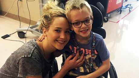 Actor Jennifer Lawrence pays visit to kids at Montreal children's hospital ift.tt/1TeF2q2