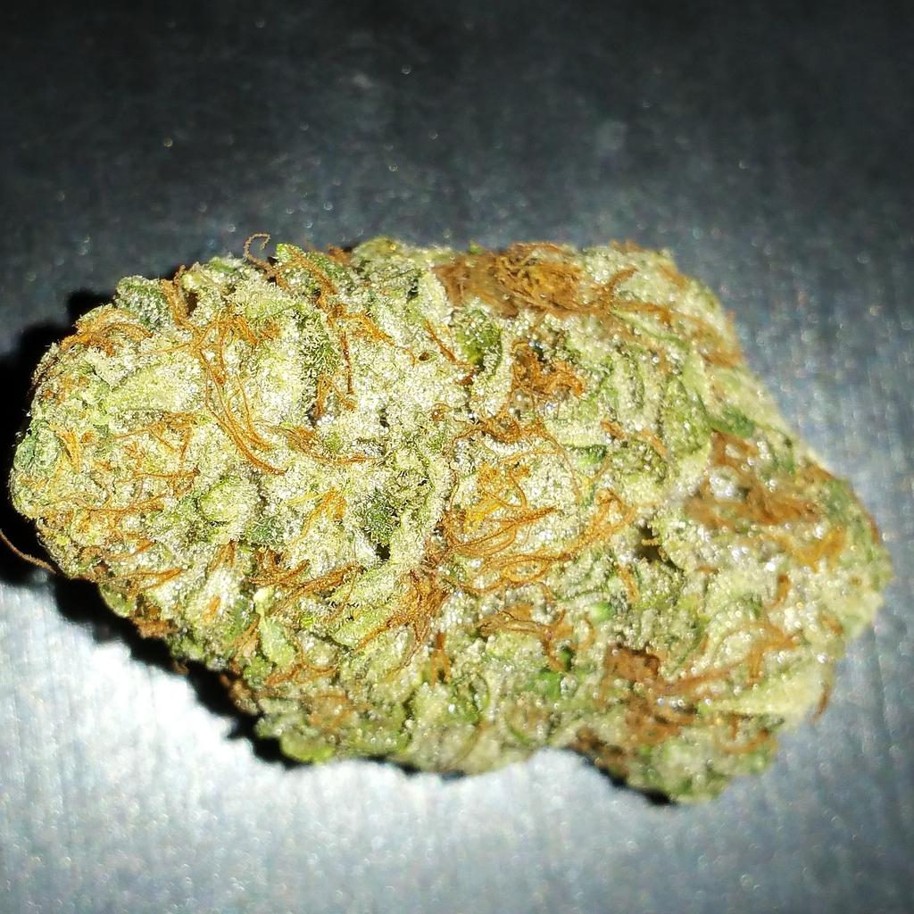 420infusions's tweet photo. Extreme OG found @harboralternativewellness Gig Harbor, WA #fire #harboralternativewellness #extremeog #420infusions http://t.co/LXg1XLXJAv