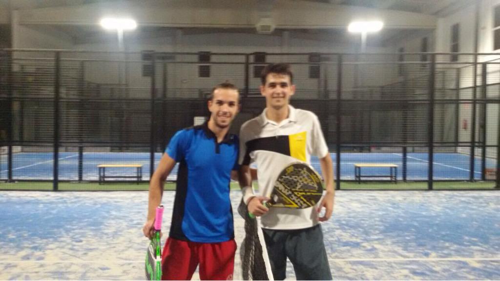 Ultimo torneito con mi compi <a href="/kikekeke7/">Kike Lct</a> Buena despedida compañero y eso que el físico no ayudo mucho. Un placer crak