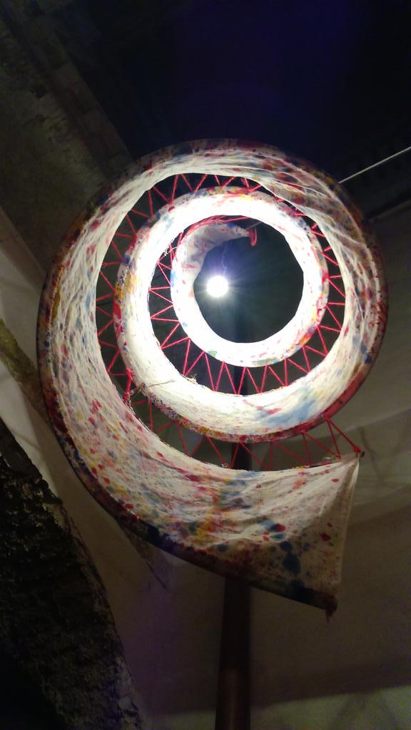 perfa23's tweet photo. . @tolfarte luci e spettacoli #tolfarte http://t.co/YhOUVKdhbm