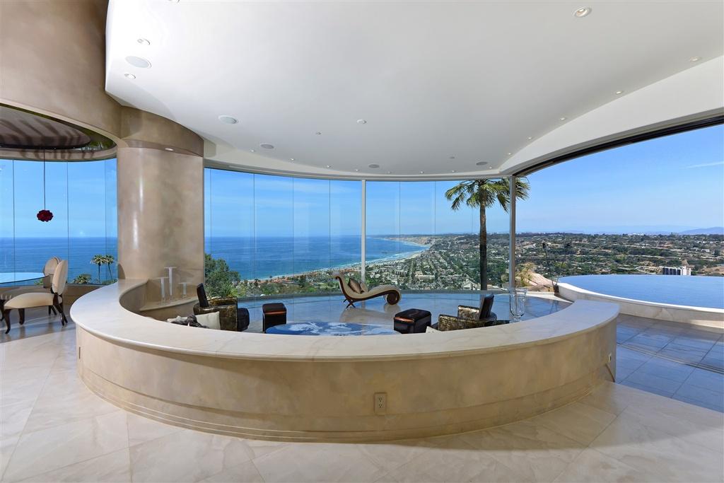 housegoalsaf's tweet photo. Luxury home - La Jolla, San Diego ☀️🌊 : http://t.co/sqPGqcOwYu