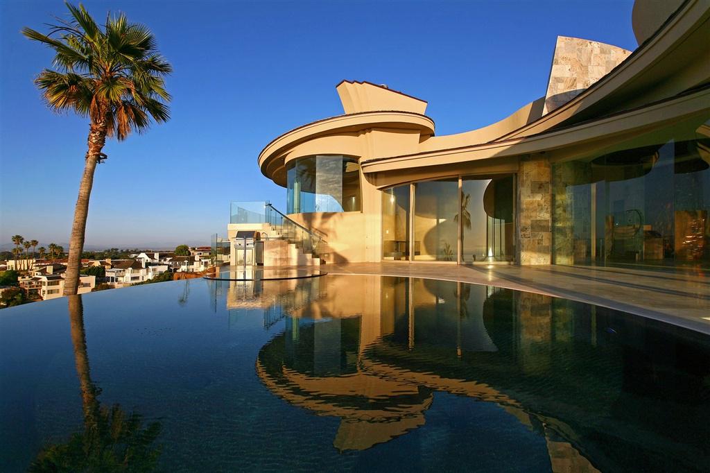 housegoalsaf's tweet photo. Luxury home - La Jolla, San Diego ☀️🌊 : http://t.co/sqPGqcOwYu