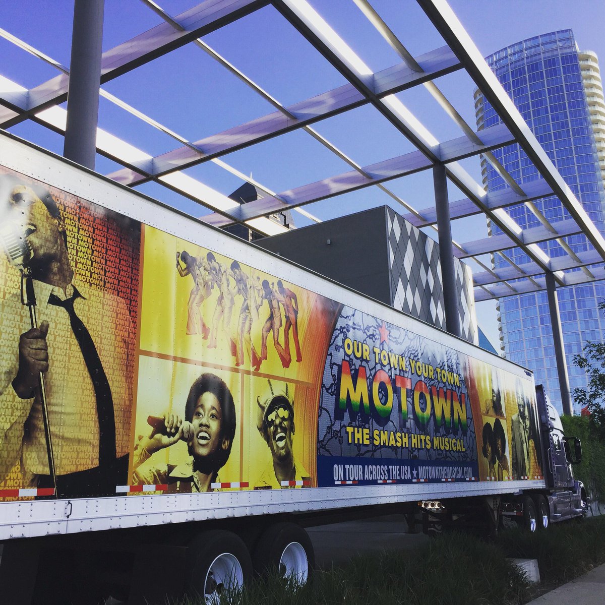 ATTPAC's tweet photo. Can't get enough @MotownMusical? Catch it again tonight at 8pm! http://t.co/gXwMpka19A #motowndallas http://t.co/ya7qMTQD4w