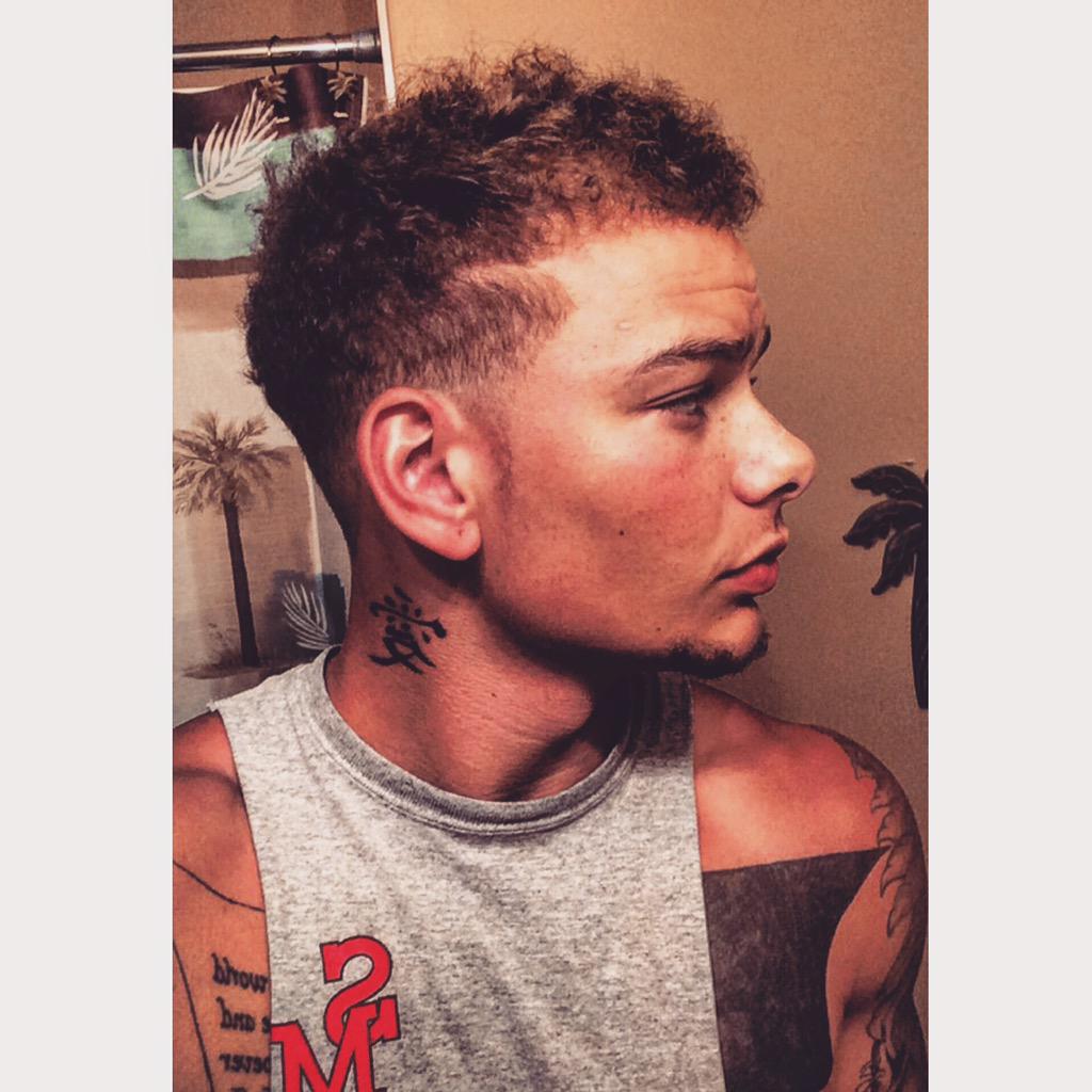 19+ kane brown haircut ThomasinMischa