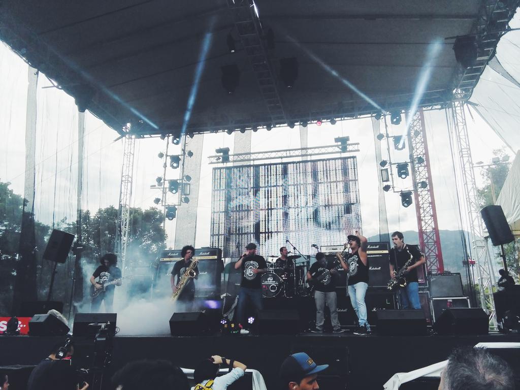 RockalOficial's tweet image. Con @RonDaymon empezamos. ¡@concierjuventud al aire!