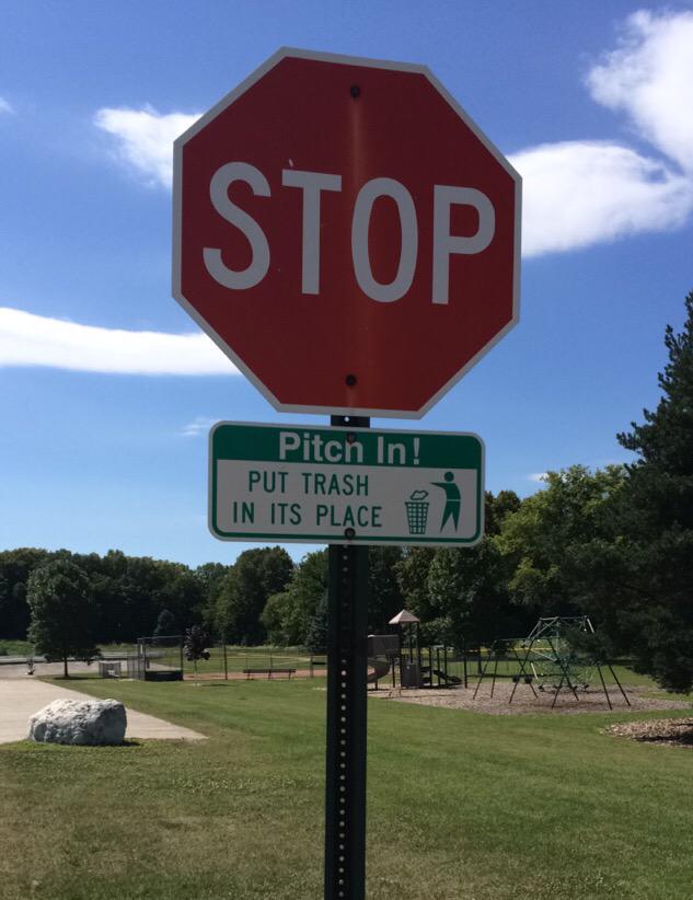 thatguyflyy's tweet image. When your ex texts you