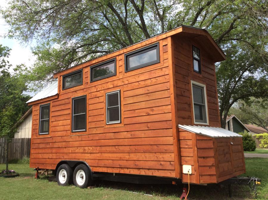 realtinyhouse's tweet photo. 250 Sq Ft Tiny Home in Austin, Texas http://t.co/m3pQK3hPjb